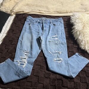 American Eagle Outfitters Light Blue Distressed Boyfriend Jeans